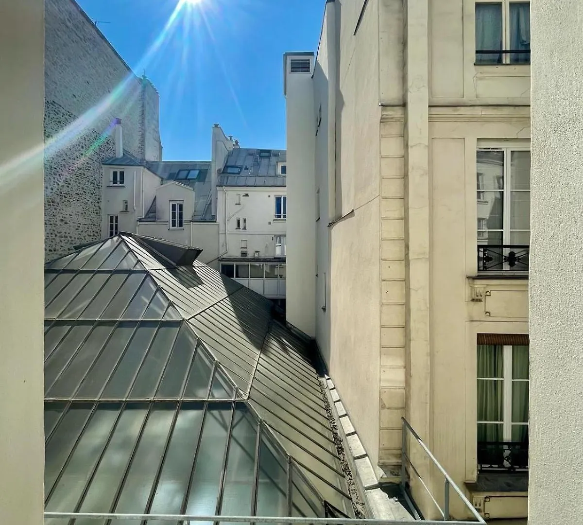 Appartement Raspail St Germain Paris 0*,